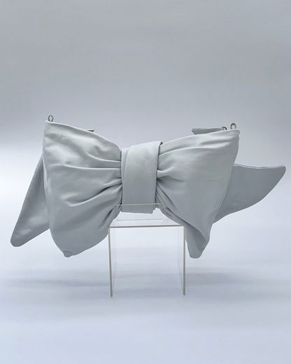 White Bow Clutch