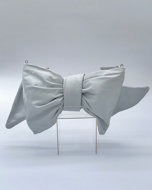 White Bow Clutch