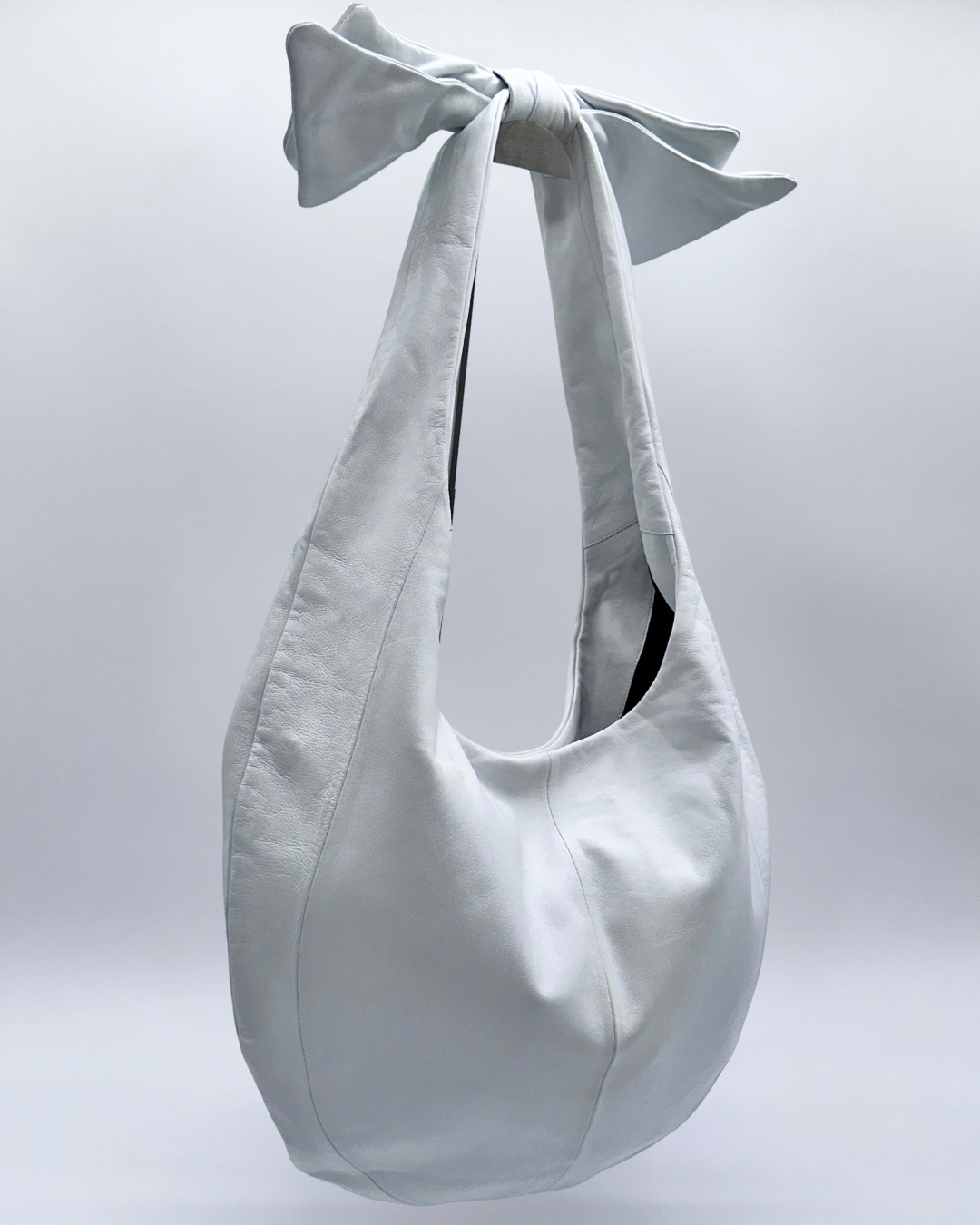 White Oversized Bow Hobo
