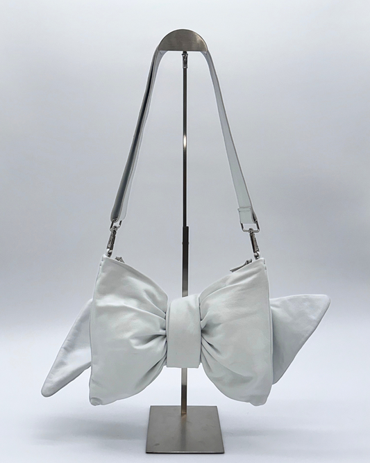 White Bow Clutch