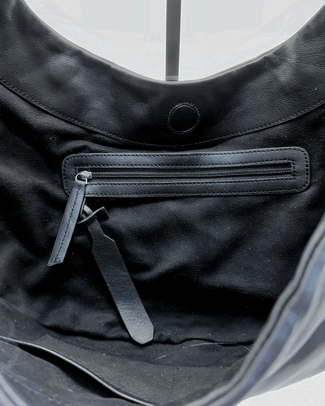 Black Bow Hobo