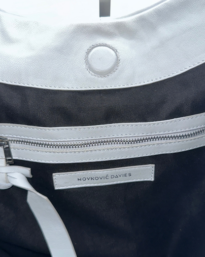 White Oversized Bow Hobo