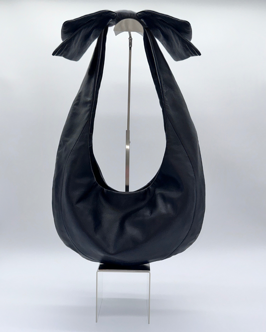 Black Bow Hobo